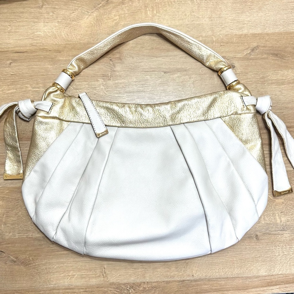 B. Makowsky Stamford Top Zip Off White & Gold Pebble Leather Hobo Shoulder Bag